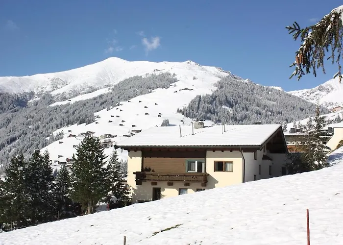 ゲストハウス Marina