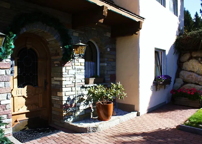 Marina 게스트하우스 4*